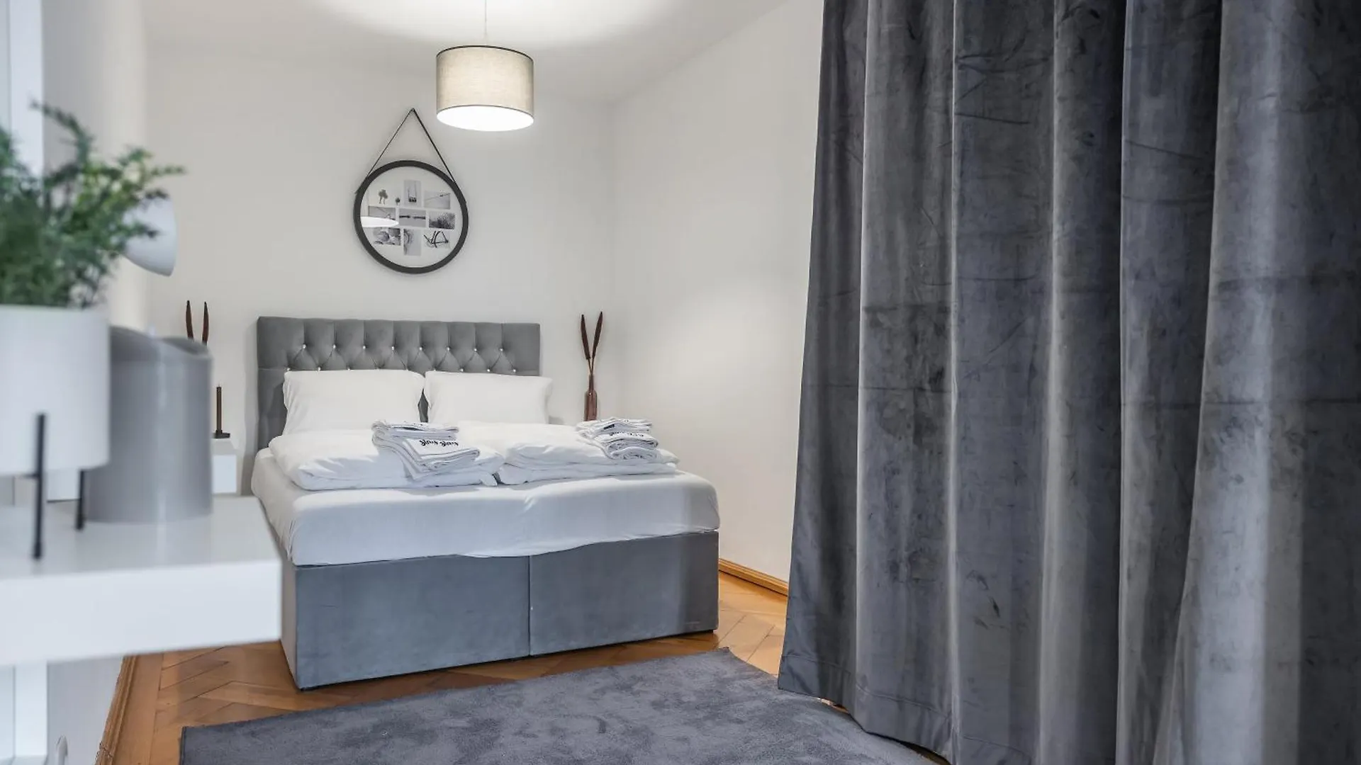 Oldtown Apartments By Staystay, Close To Castle & Main Market Square Nuremberga