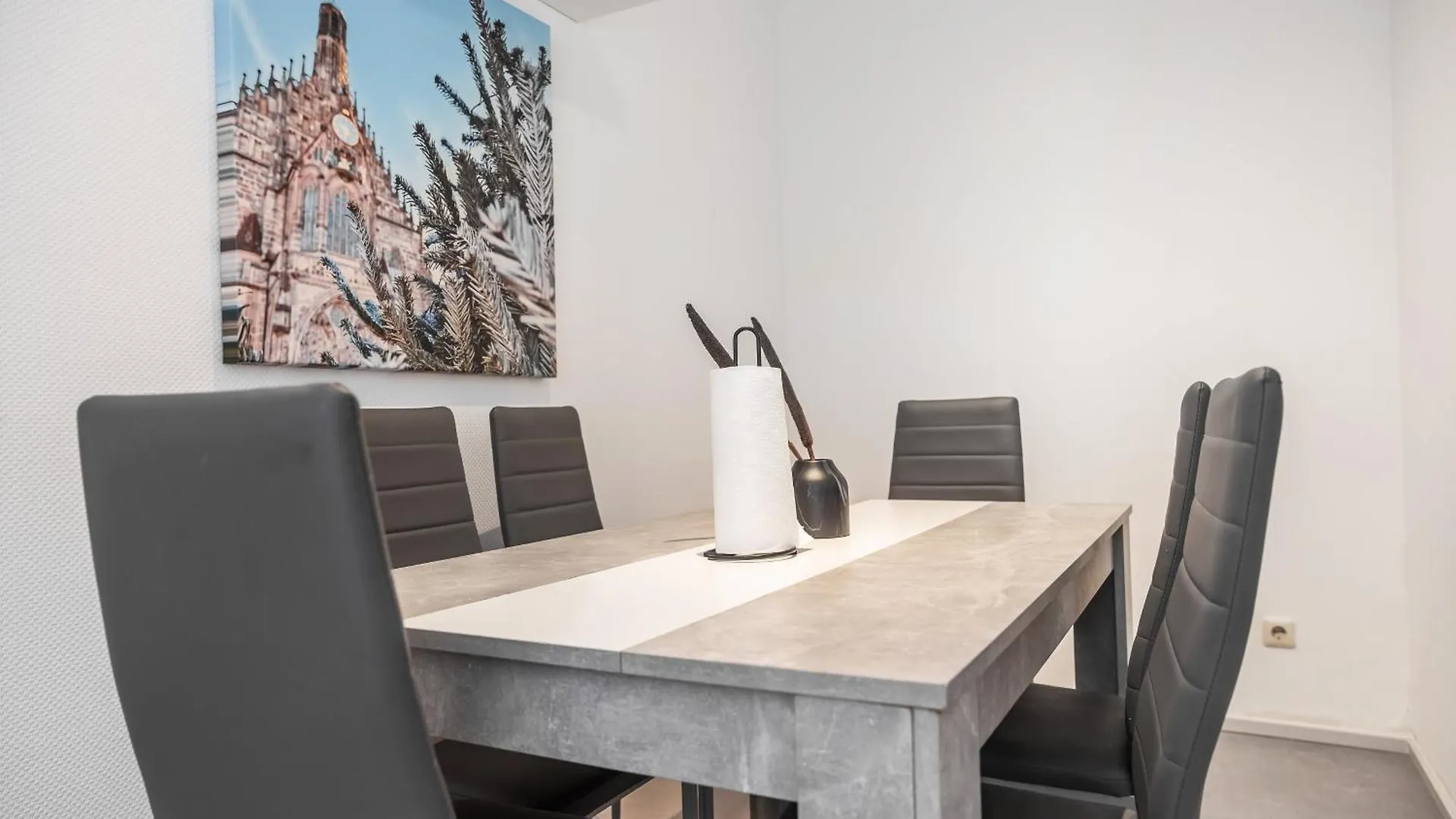 Oldtown Apartments By Staystay, Close To Castle & Main Market Square Nuremberga